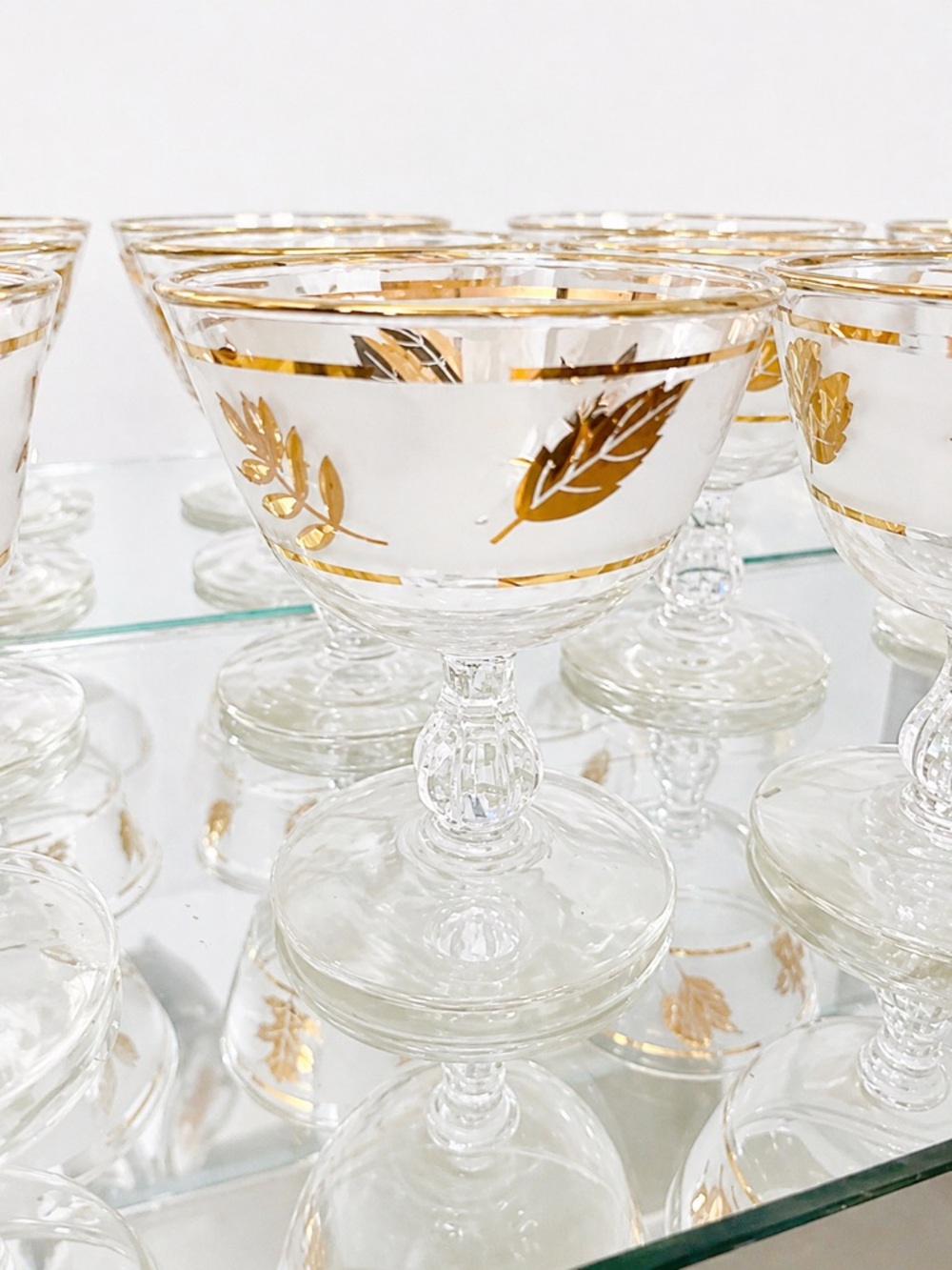 Set of 8 Libbey Gold Leaf Glasses - Vintage